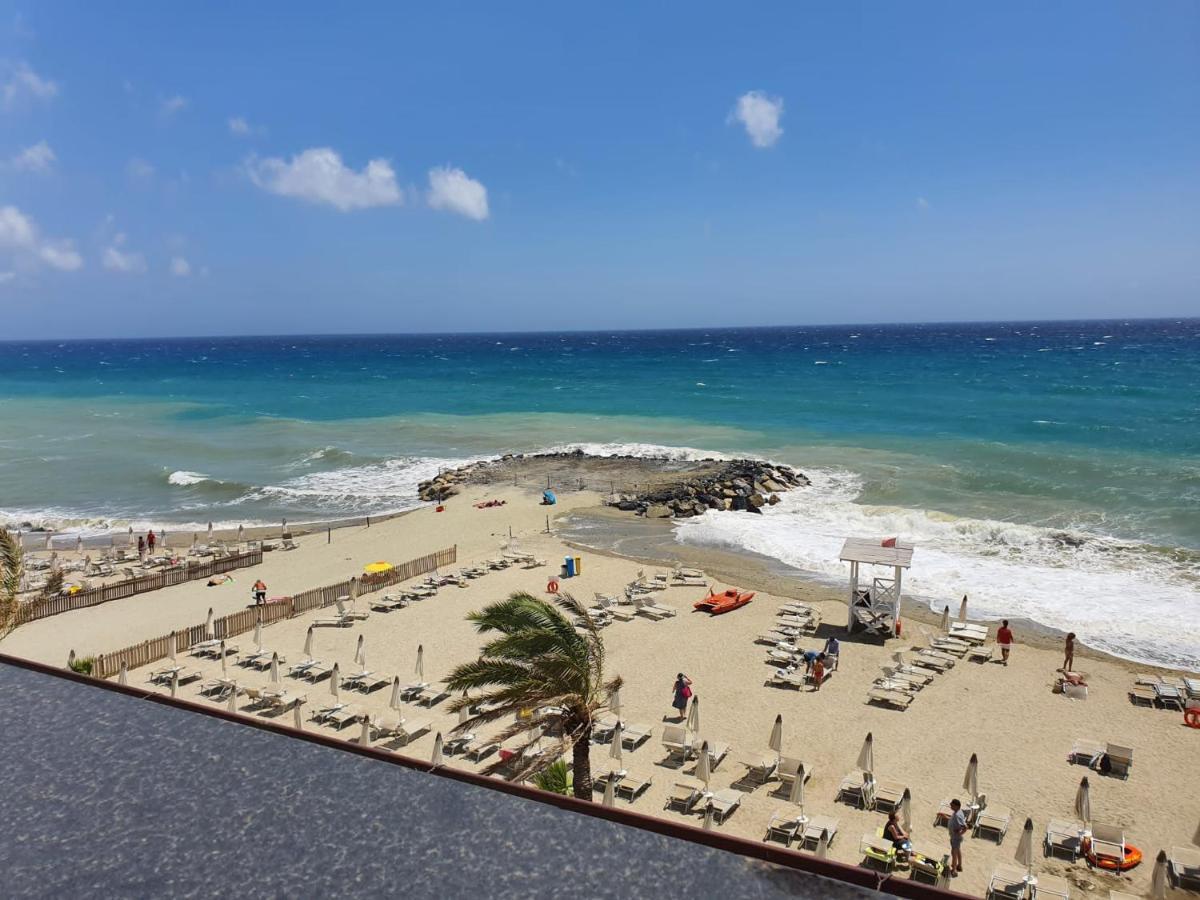 Blu Sea Apartments Pietra Ligure Exterior photo